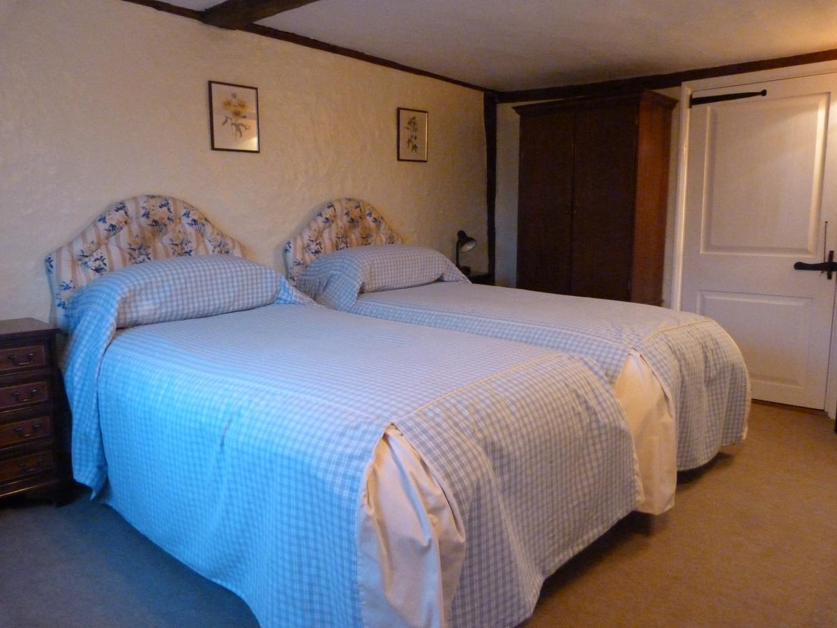 Tudor Cottage Ashford  Bagian luar foto