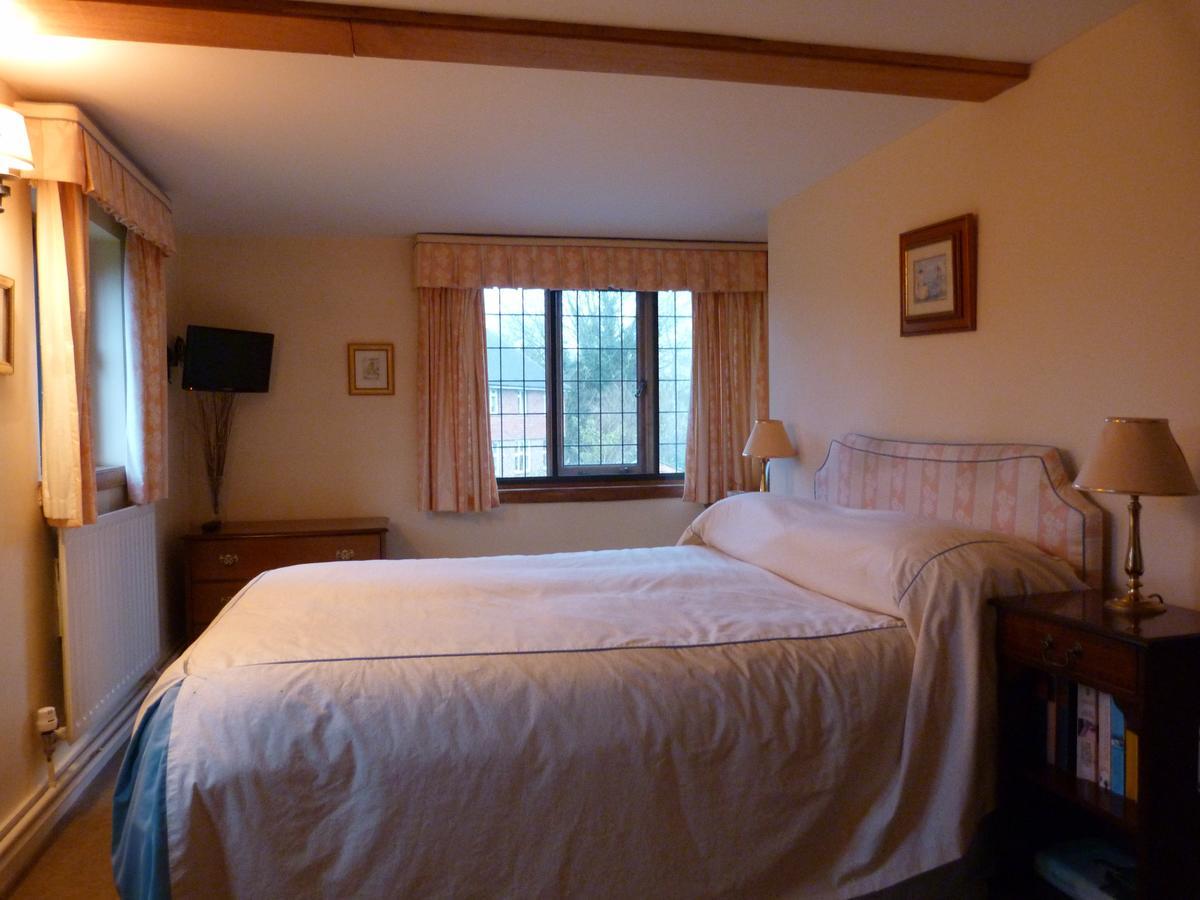 Tudor Cottage Ashford  Bagian luar foto